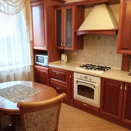 1-Комнатная Квартира Вип Уровня Посуточно В Ужгороде. Ул.И.Франка. Екстериор снимка